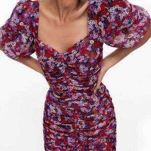 ZARA Floral Ruched Dress Size Small NWT